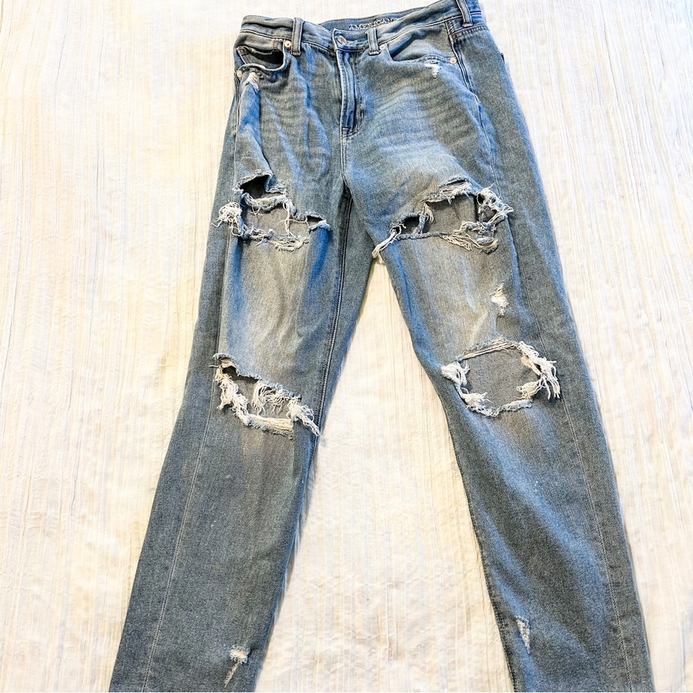 American Eagle Mom Jeans - Picture 4 of 4